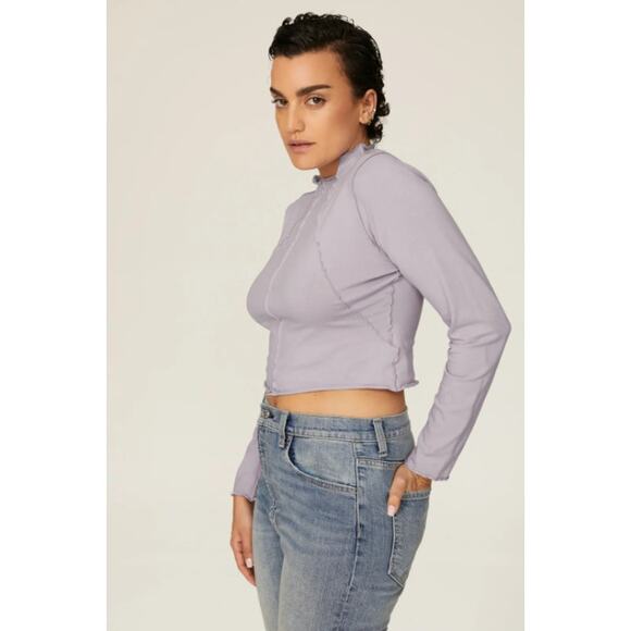 Good American Lettuce Edge Long Sleeve Mock Neck Top Pale Purple Women's 2 / M - Picture 3 of 8